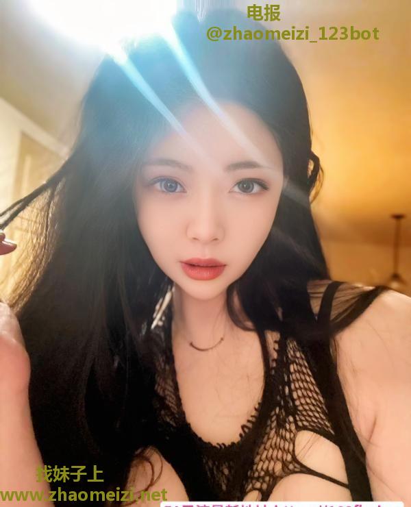 九堡E奶爆乳御姐