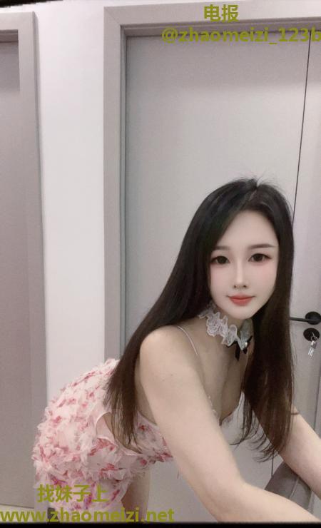 上城舌吻口技妹子