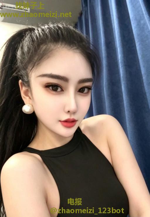 风骚大长腿小姐姐