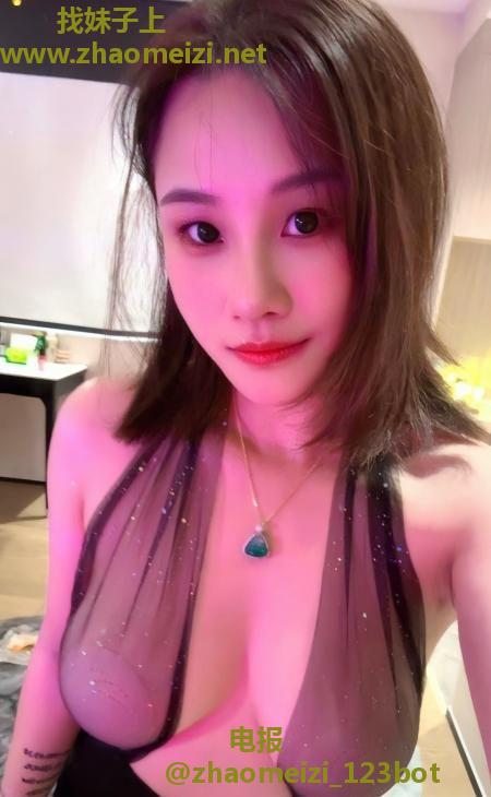 闵行翘臀大奶妹潇潇