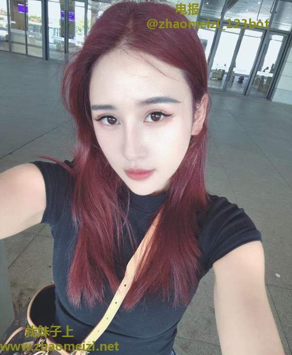 女友般大胸慧子