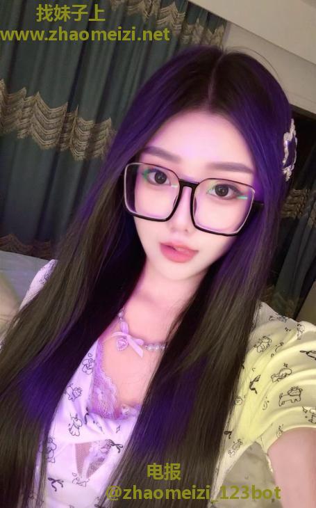 性感诱惑小女友