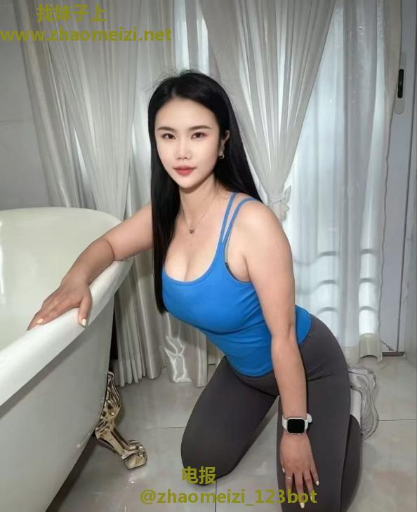 福田翘臀美乳姐姐