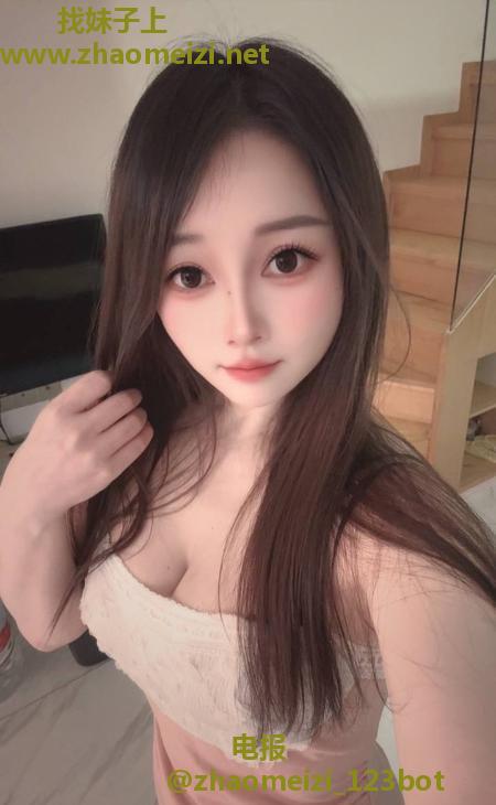 前凸后翘安妮老师