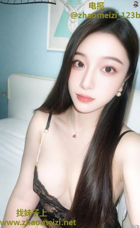 大学城川渝巨乳辣妹