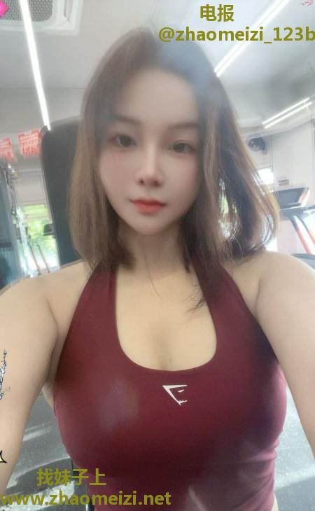 爱健身的露露