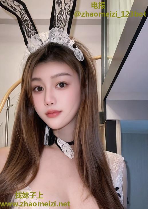 E奶骚妹雅丽回归