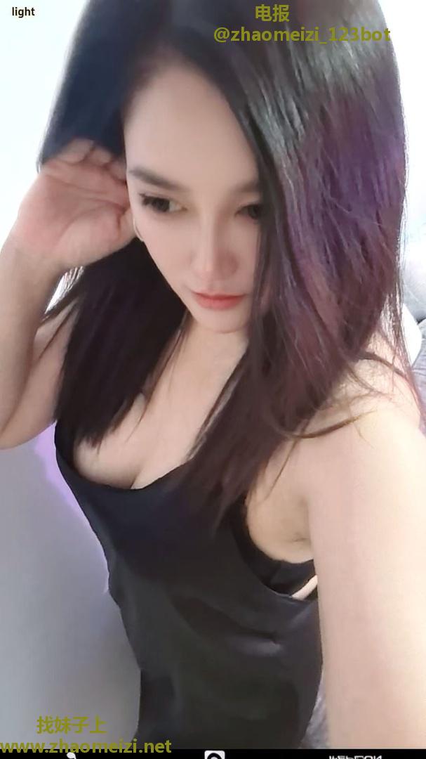 风骚少妇花样多
