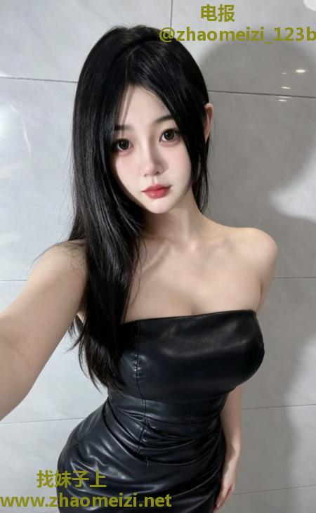 长腿妹子菲菲