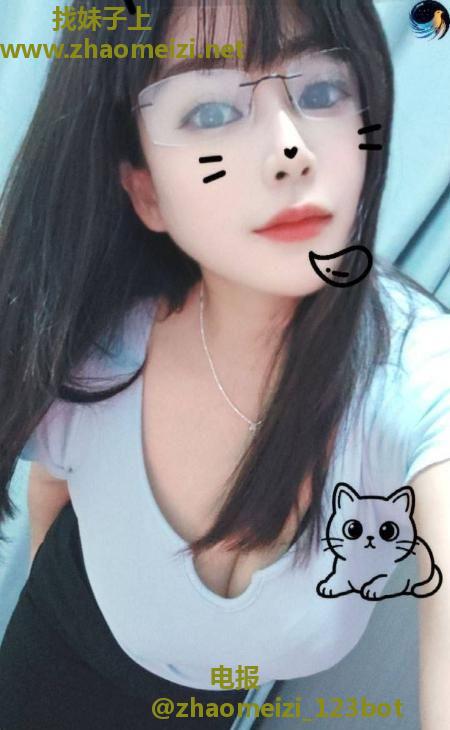 宝安D奶御姐芳芳