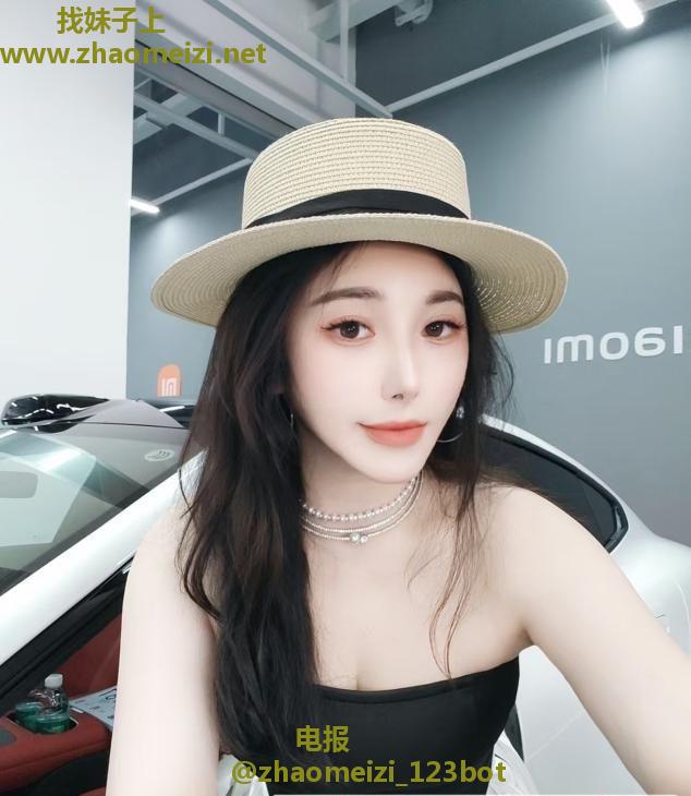 蜜桃臀性感小演员