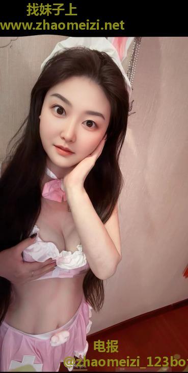 东门紫嫣