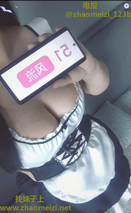 魅惑巨乳小姨子  