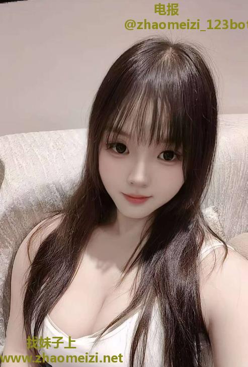 性感大胸小妹
