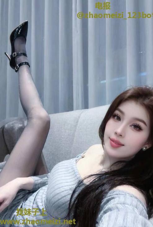 南开维吾尔族古丽娜扎
