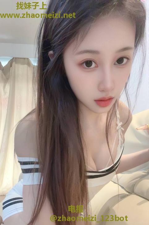 制服小妖精慕瑶