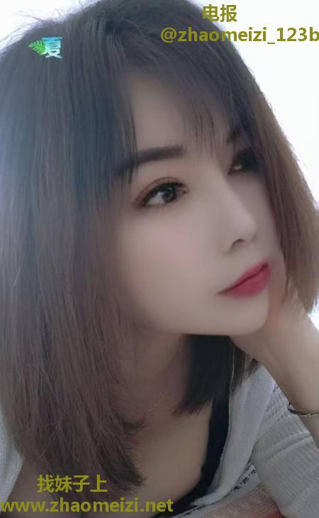 新建丰满性感少妇