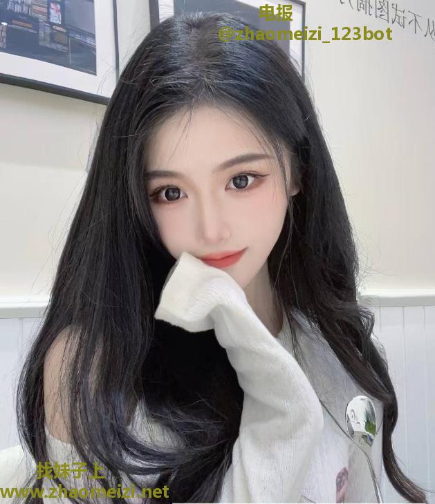 东莞西域模特御姐依娜