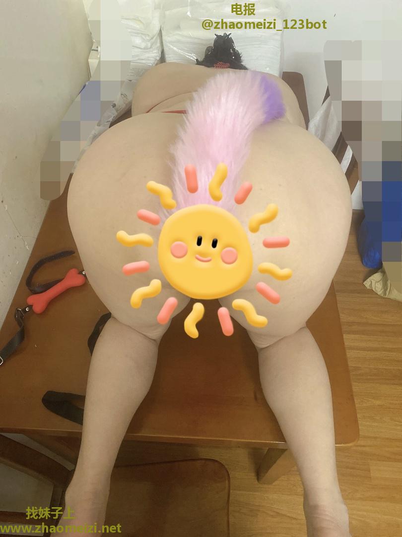 鲍鱼逼逼喷水三通熟妇女