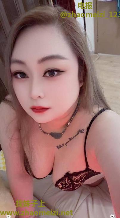 大奶少妇莎莎