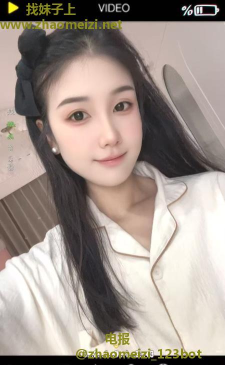 清纯甜妹女友