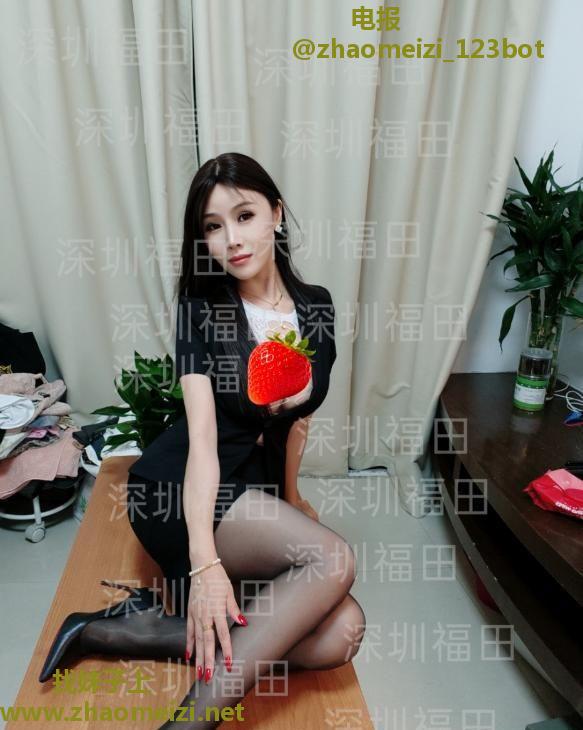 诱人S身材小雅