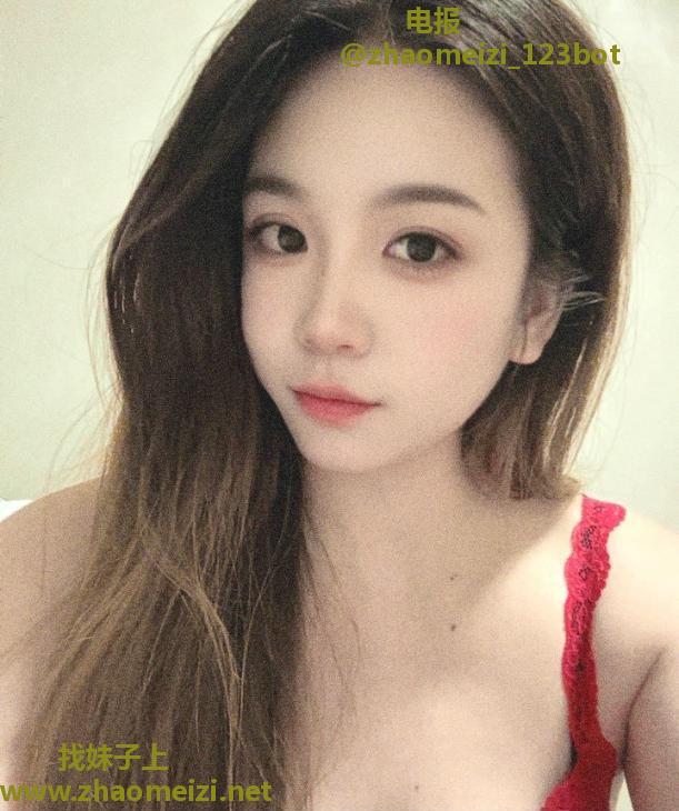 多汁大蜜桃臀少妇