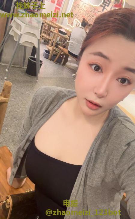 雯雯小姐姐