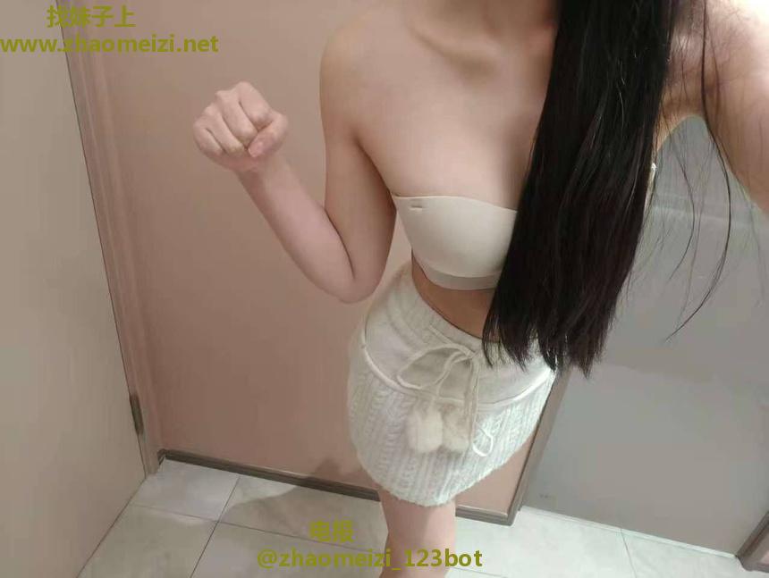 成华区兼职丰满巨乳骚货