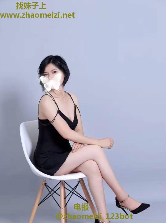 大D奶肥臀气质反差