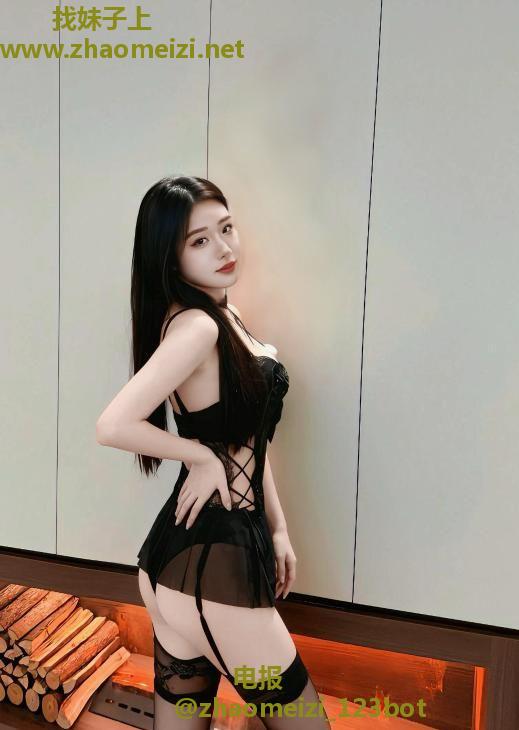 翘臀多乐老师