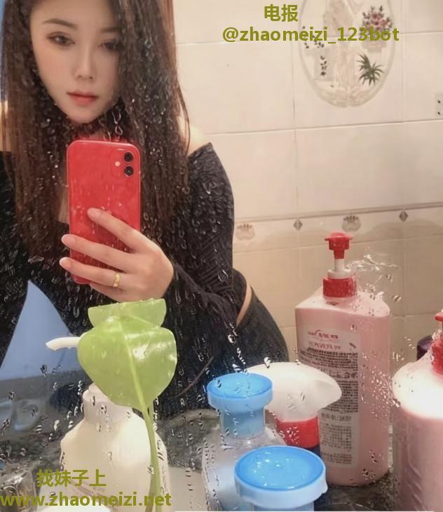 湖里性感御姐舒然
