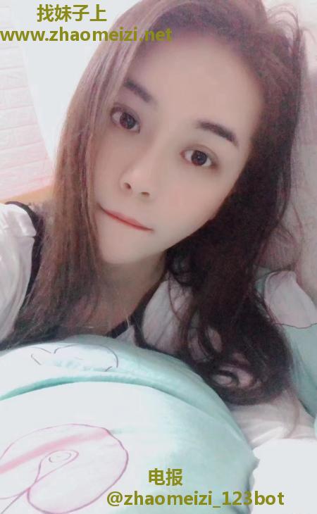 性感肥臀御姐