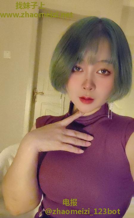 呼市风骚大奶骚妇