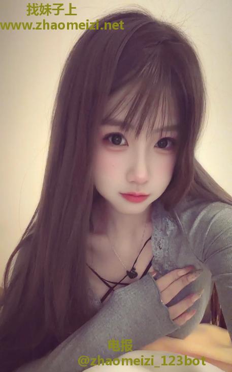 金水风骚性感嫩妹