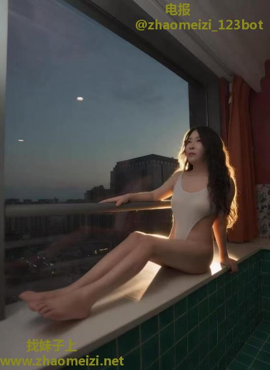 三通尤物乱伦柔情