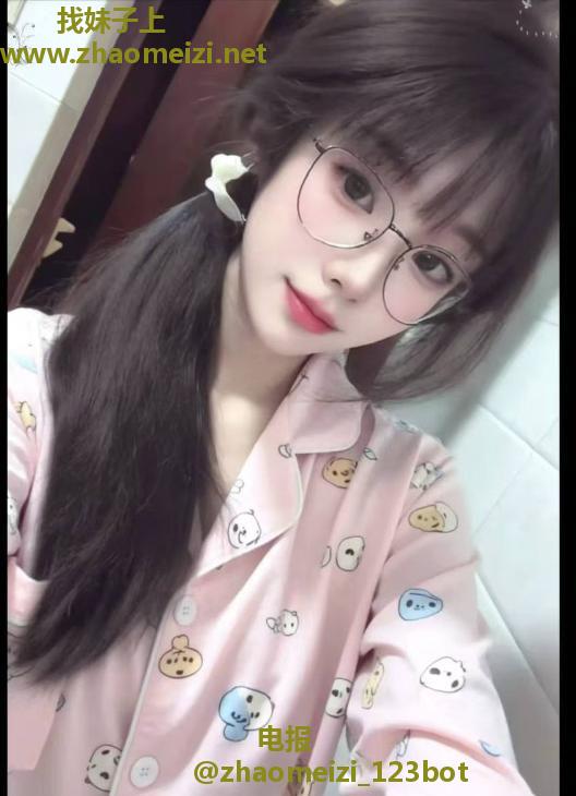 年轻性价比嫩妹
