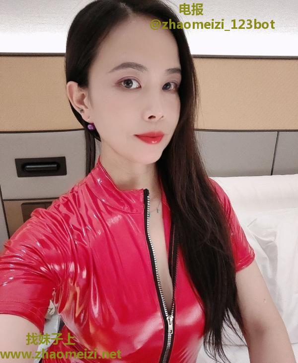 汉阳丰臀少妇彩彩