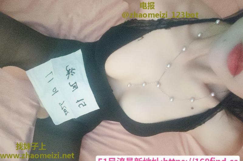 三街性感风骚少妇