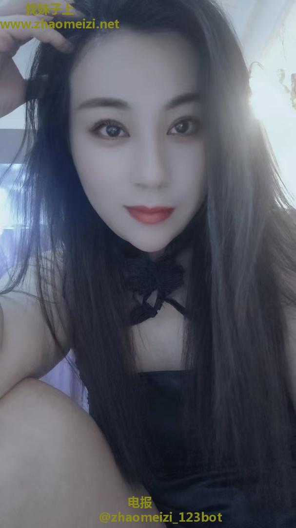 明祥园榨汁骚妇玩的开