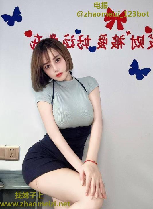 拱墅肤白颜值大奶老师