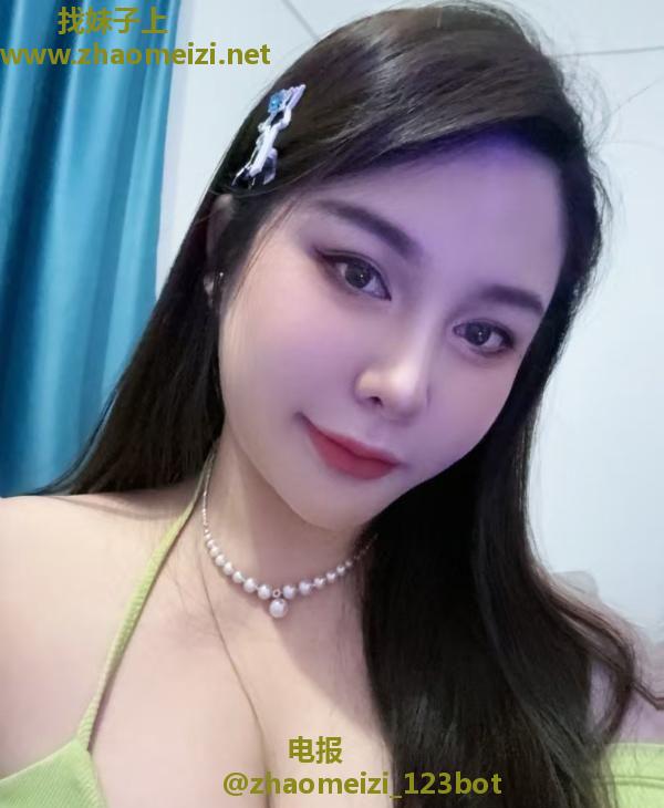 大奶橘子