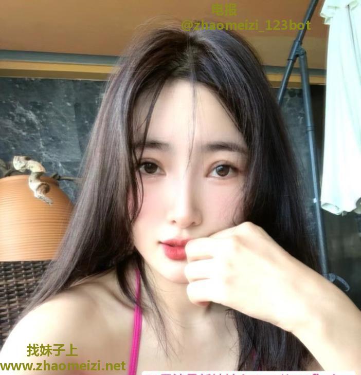 温柔性感玥玥