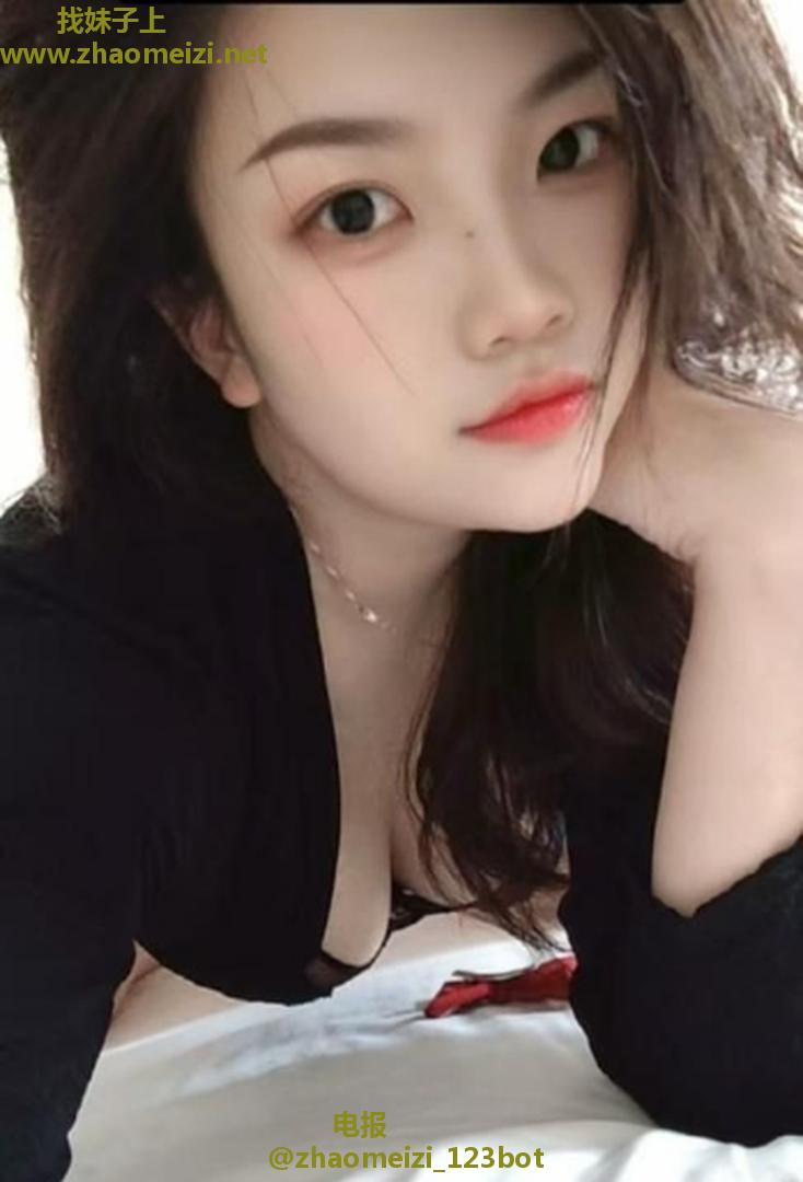 丰满妩媚销魂小姐姐