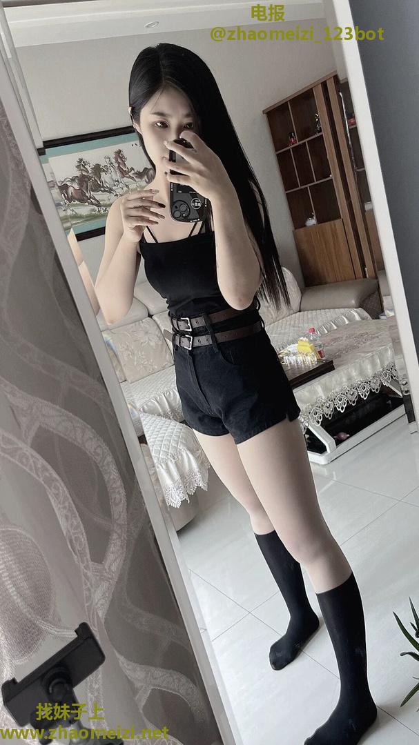 新华区小姐姐300