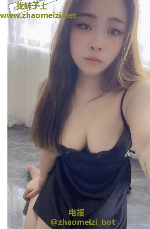 童颜巨乳可馨