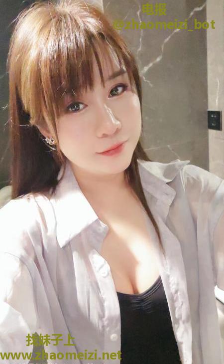 舌吻人妻静静