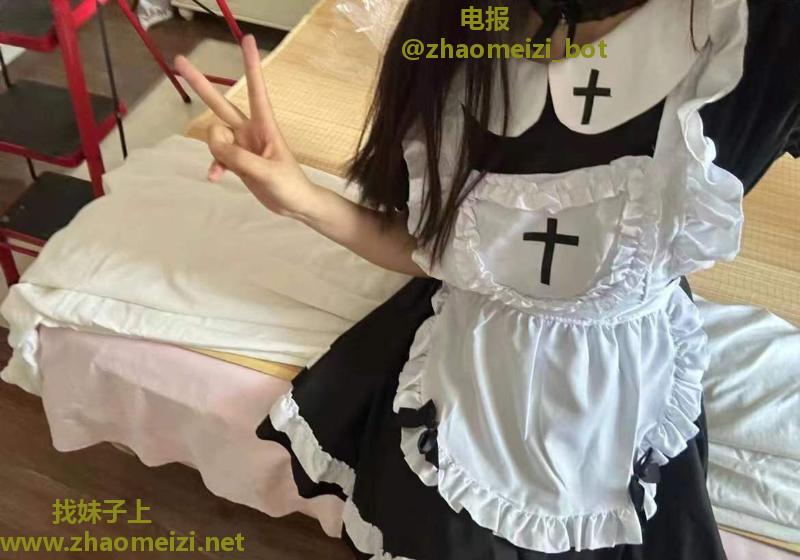 年轻西西小妹