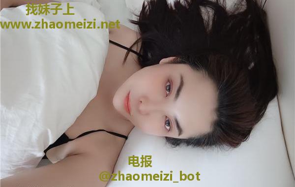 气质轻熟女诱惑型