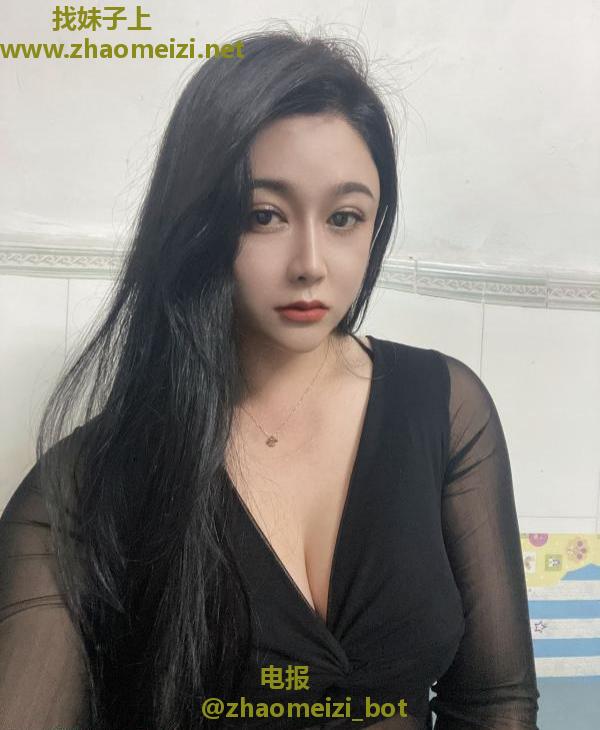 龙华性感美女